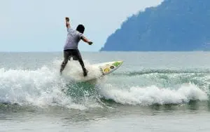 surfing-nation-magazine-john-barrantes-photo-lois-solano-adaptive-surf
